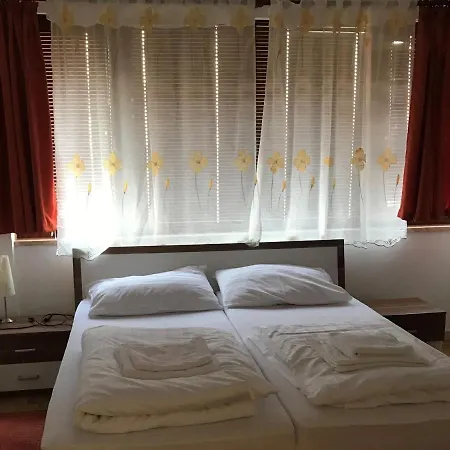 Quaint In With Swimming Pool * Пореч